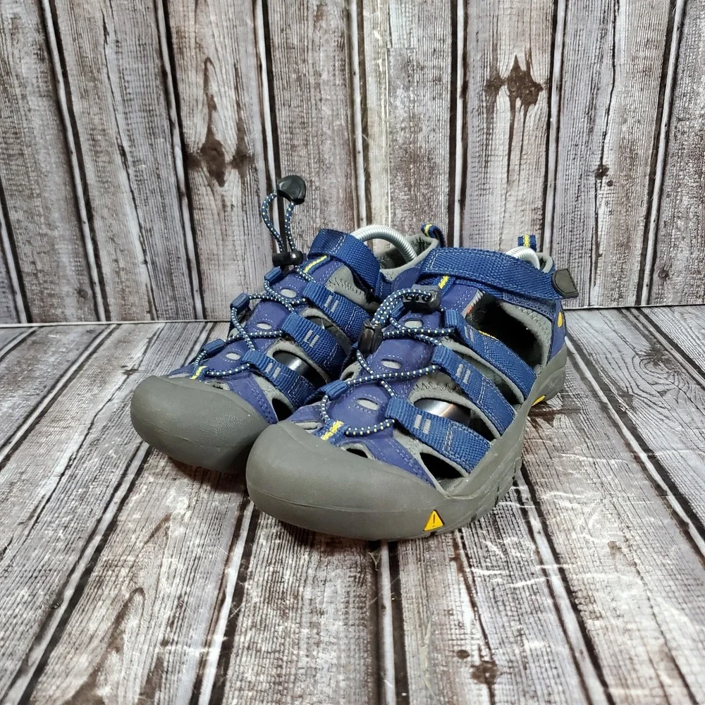 Keen Youth Newport H2 Waterproof Sandals Blue Yellow Hiking Outdoor Trail Size 5